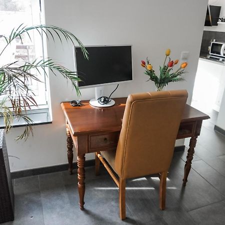 Neu Gebautes Apartment Mit Sonnenterasse In Der Naehe Vom Siebengebirge & Bonn เคอนิกส์วินเทอร์ ภายนอก รูปภาพ