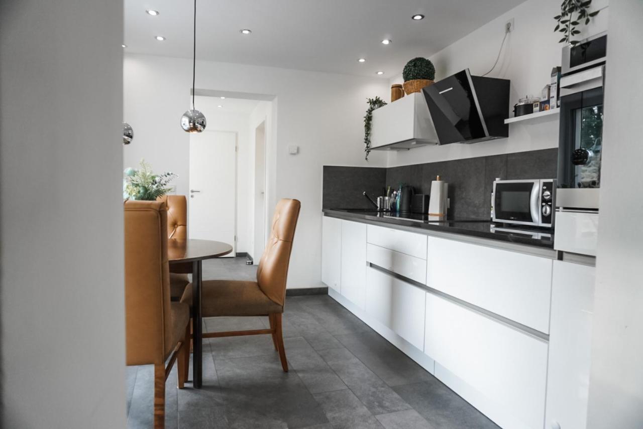 Neu Gebautes Apartment Mit Sonnenterasse In Der Naehe Vom Siebengebirge & Bonn เคอนิกส์วินเทอร์ ภายนอก รูปภาพ